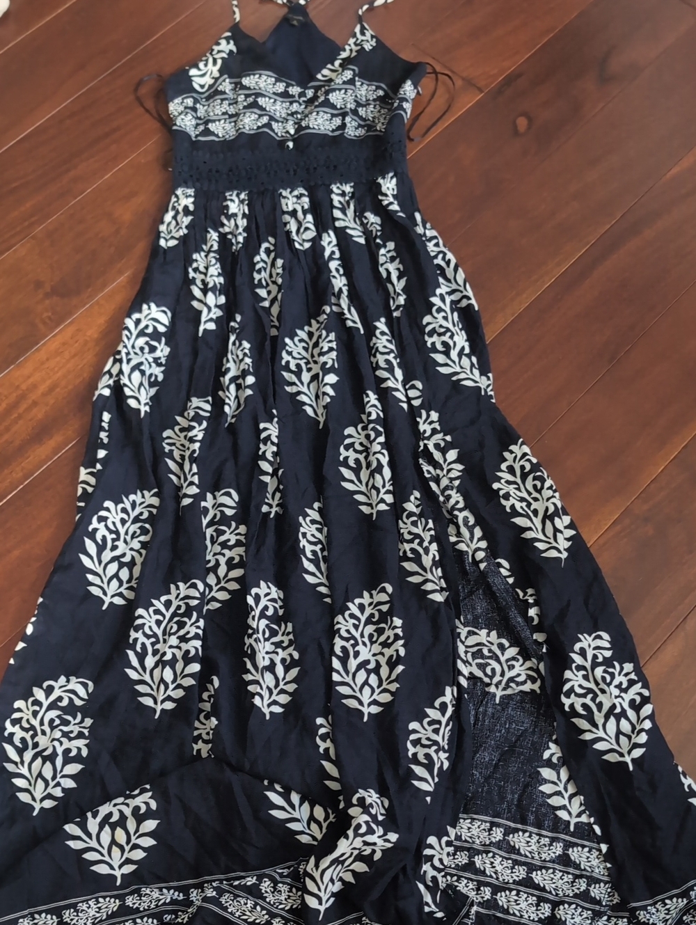 Miss Avenue Navy and White Floral Maxi Dress